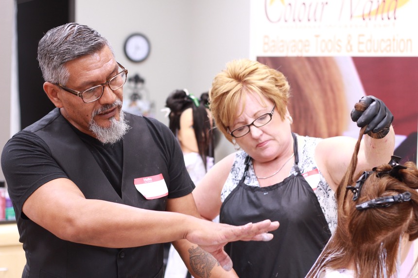 MARTIN RODRIGUEZ FOUNDER OF COLOURWAND BALYAGE TOOLS AND CLASSES